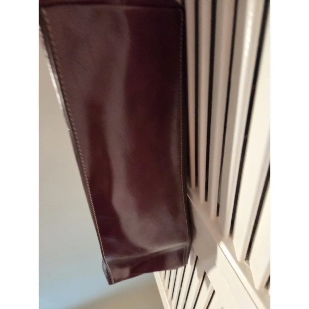 Nine & Co. Maroon Handbag‎